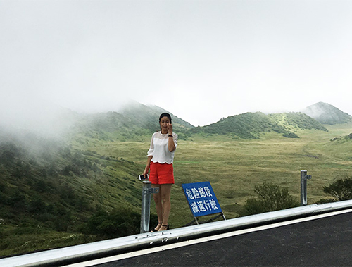 高速公路护栏施工